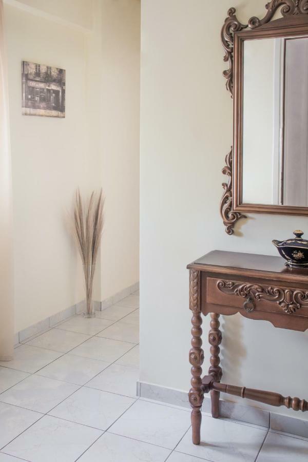 Artemis Central Apartment Corinth Buitenkant foto